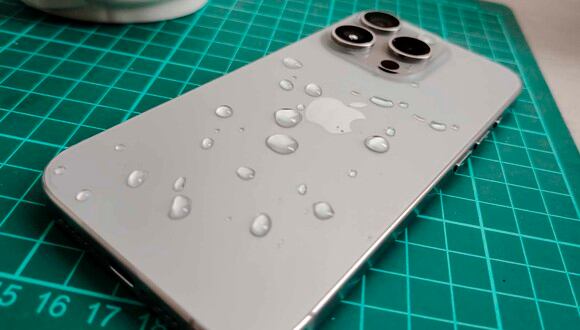 APPLE | Si tienes un celular iPhone y se te cayó en el agua, conoce las razones por las que no debes ponerlo en arroz. (Foto: Depor - Rommel Yupanqui)