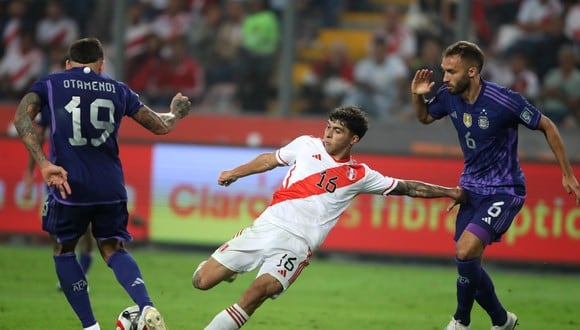 Perú cayó 2-0 ante Argentina, por las Eliminatorias 2026. (Foto: EFE)