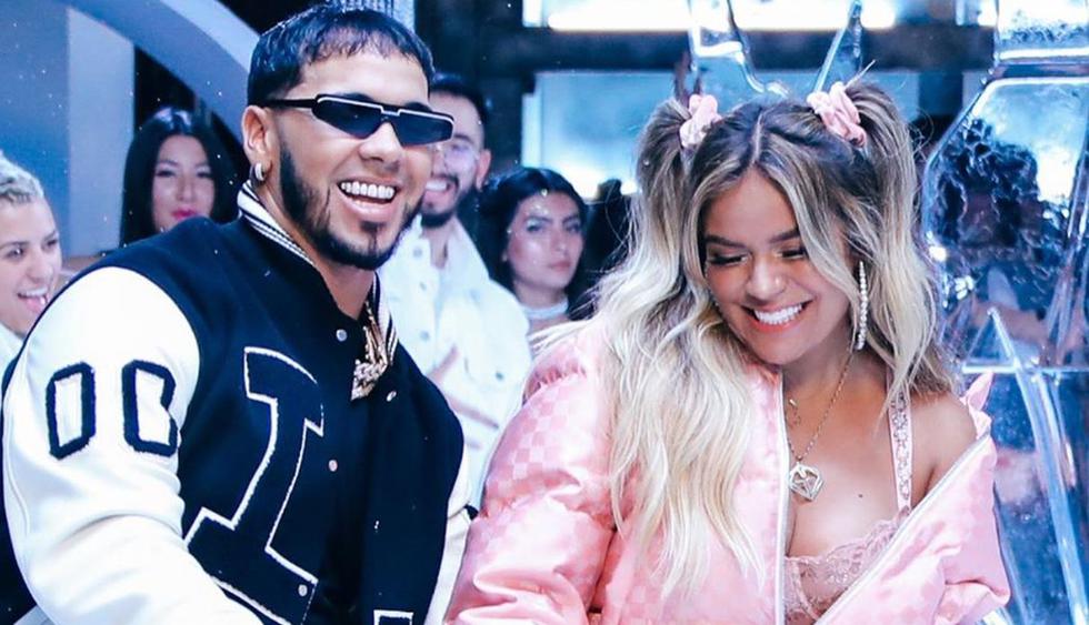 Anuel AA le preparó una romántica sorpresa a Karol G por su primer aniversario. (Foto: @karolg/anuel_2blea)