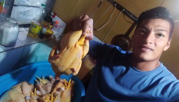 Antony Mamani tiene un negocio de venta de pollos por delivery en Chorrillos. (GEC)