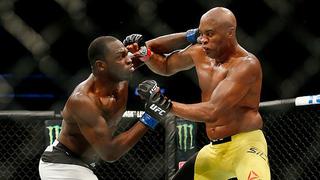 ¿Hizo trampa? Anderson Silva denunciado por engrasar ilegalmente su cuerpo ante Brunson [VIDEO]