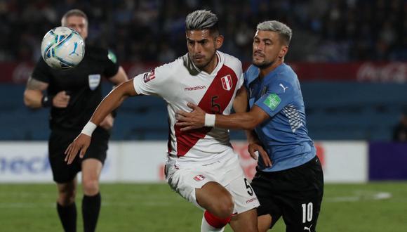 Carlos Zambrano jugó 602 minutos en las Eliminatorias a Qatar 2022 (Foto: AFP)