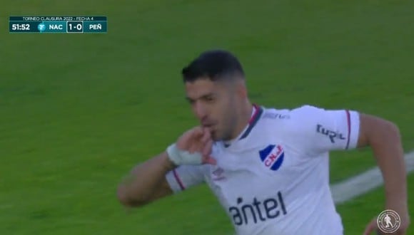 Luis Suárez y un golazo que no se borrará de la retina de los hinchas de Nacional. (Foto: Captura STAR Plus)