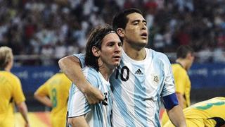 Saludo entre genios: Riquelme reveló que llamó a Messi por su cumpleaños