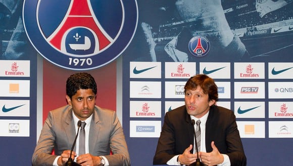 Nasser Al-Khelaïfi, presidente del PSG y Leonardo, director del equipo. (Foto: AFP)