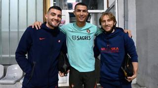 Muchas Champions en una sola foto: Cristiano Ronaldo y Luka Modric volvieron a juntarse tras más de dos años