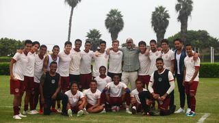 Universitario de Deportes: Éric Cantona visitó a los jugadores en Campo Mar [FOTOS]