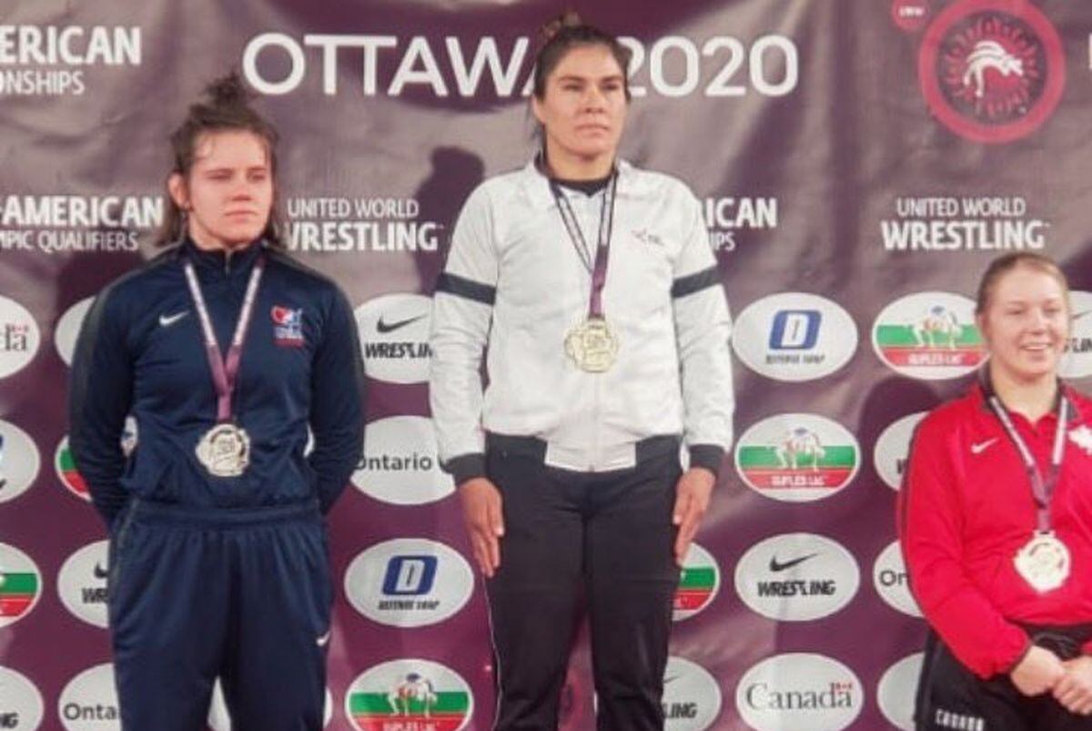 Yanet Sovero es lo alto del podio con su medalla de oro. (Foto: IPD)