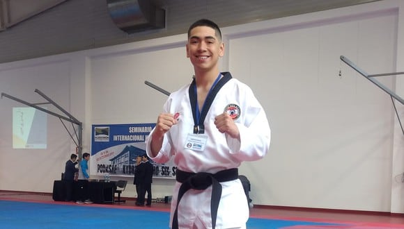 Aldair Escobar se inició en el taekwondo a los 7 años.