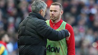 Rooney se molestó en banca de suplentes y así reaccionó Mourinho [VIDEO]