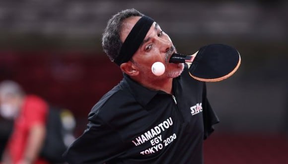 Conoce al paradeportista sin brazos que no cree en límites y juega tenis de mesas con la boca en los Juegos Paralímpicos. (Tokio 2020)