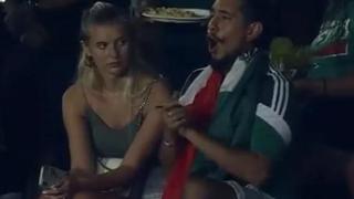 Opacaron a Funes Mori: pareja se robó el ‘show’ en el México vs. Guatemala por Copa Oro [VIDEO] 