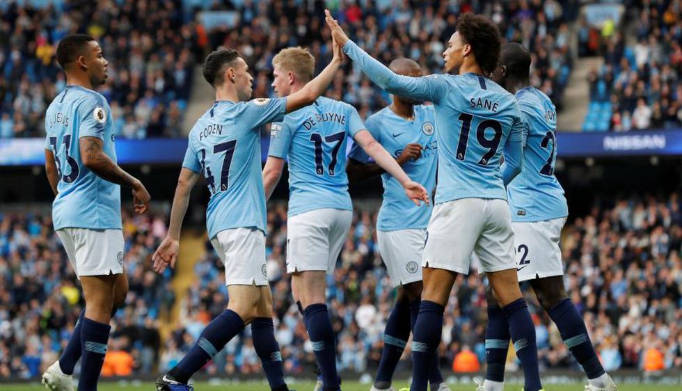 Manchester City se mantiene en la punta de la Premier luego de su victoria sobre Burnley. (Fotos: Agencias)