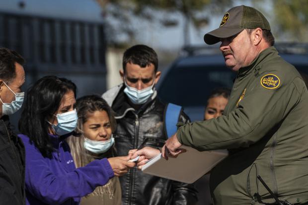 CBP One es una aplicación que podrán usar los migrantes. (Foto: AFP)
