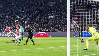 Para verlo una y mil veces: el espectacular gol de Justin Kluivert con el Ajax por la Eredivisie