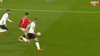 No es su día: Musso evita el 2-2 de Cristiano Ronaldo en Manchester United vs. Atalanta [VIDEO]