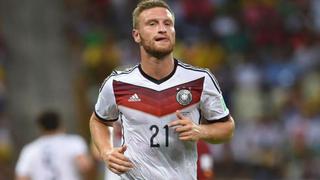 Barcelona, cerca de fichar un nuevo central: el agente de Mustafi ya está en Cataluña para negociar