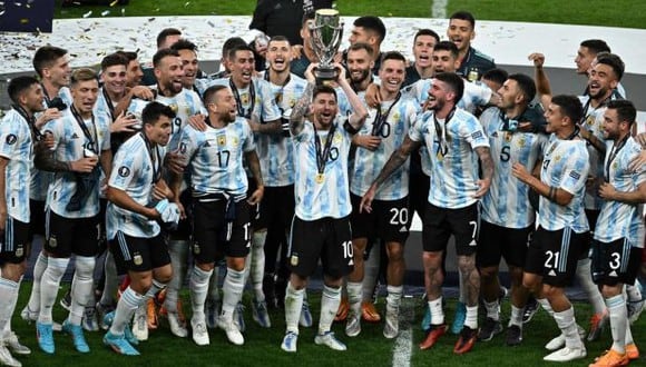 La selección argentina presentó la prelista para los amistosos de septiembre. (Foto: AFP)