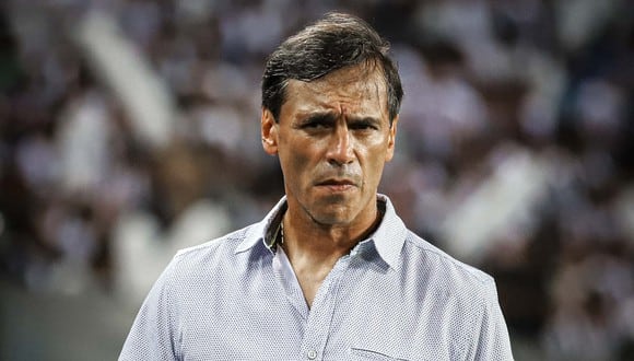 Fabián Bustos todavía no pierde con Universitario en lo que va del 2024. (Foto: Liga 1)