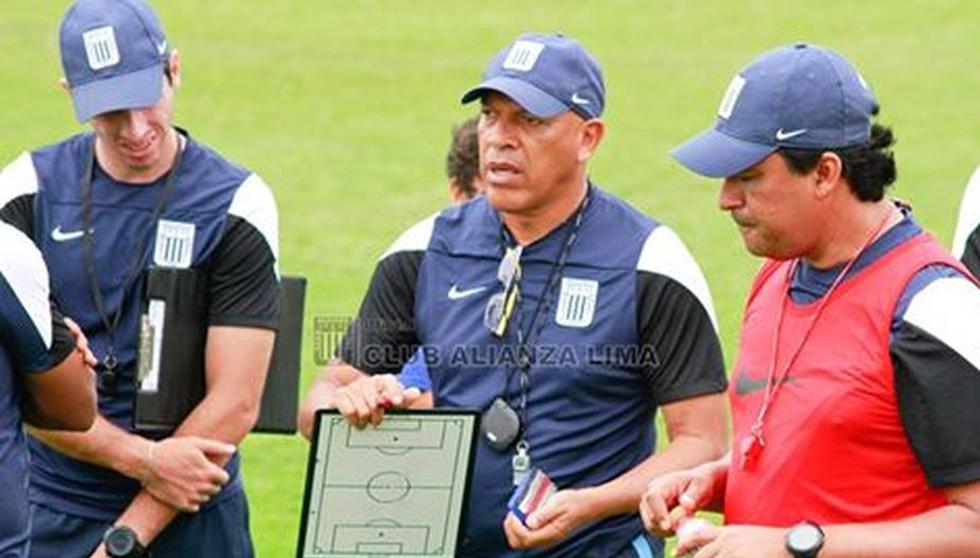 Gareca presenció los entrenamientos de Alianza Lima en la Videna. (Alianza Lima)
