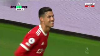 ¡Es el ‘Batipibe! Cristiano marcó su primer gol con el Manchester United vs. Newcastle [VIDEO]
