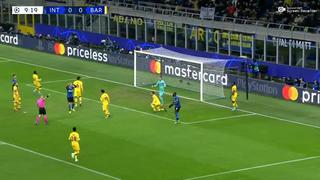 Estaba solo: Lukaku falló un increíble gol en el área tras dejar en el piso a un defensor en el Barza-Inter [VIDEO]