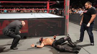 WWE: Samoa Joe no se arrepiente de haber lesionado a Seth Rollins en Raw
