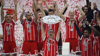 Bayern Munich ganó 4-1 a Friburgo y celebró el pentacampeonato de Bundesliga en la despedida de Lahm y Alonso