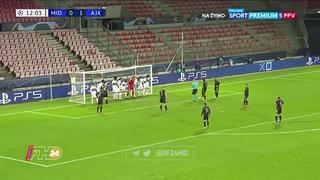 ¡Con los 11 de barrera! Tadic anota de tiro libre el 2-0 del Ajax frente al Midtjylland [VIDEO]