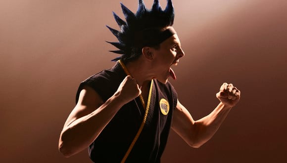 Hawk, personaje interpretado por el actor Jacob Bertrand, comenzó como un marginado tranquilo de la escuela secundaria con pocos amigos y evolucionó hasta convertirse en un experto en karate (Foto: Netflix)