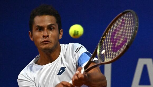 Juan Pablo Varillas se pone a punto: jugará el torneo de Winston-Salem previo al US Open. (Photo by Luis ROBAYO / AFP)