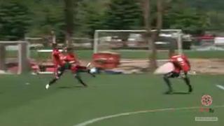 Pared de Trauco con taco incluido para volea que casi acaba en gol de Flamengo [VIDEO]