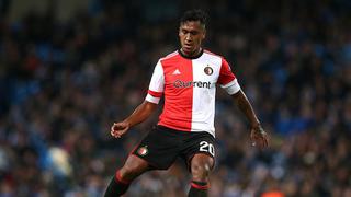 Se gana el puesto con esfuerzo: Renato Tapia es titular con Feyenoord por Europa League