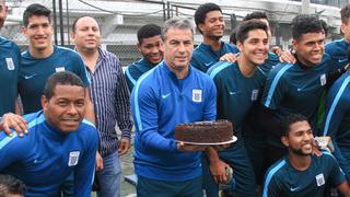Pablo Bengoechea pidió su deseo de cumpleaños y así celebró sus 52 años [FOTOS Y VIDEO]
