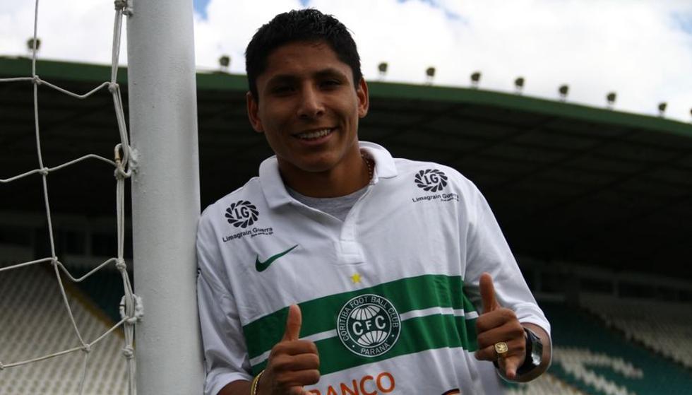 Raúl Ruidíaz debutó en el 2009 con Juan Reynoso. (Foto: Agencias / USI / Depor)