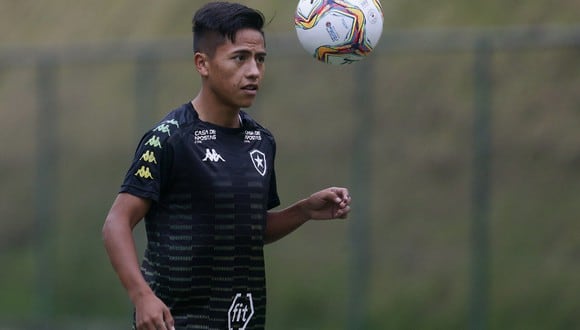 Alexander Lecaros aún no debuta en Botafogo. (Foto: Difusión)