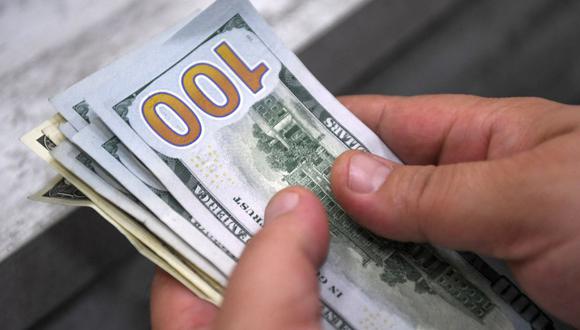 ¿Cuál es el precio del dólar en México para este lunes 17 de enero? (Foto: AFP).