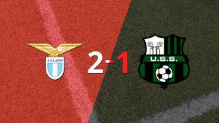 Lazio logra 3 puntos al vencer de local a Sassuolo 2-1