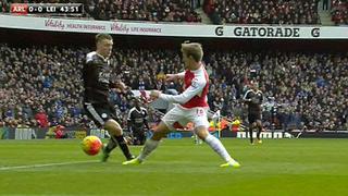 Arsenal vs. Leicester: Vardy anotó tras penal que solo vio el árbitro