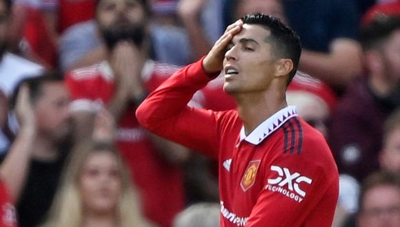 Cristiano Ronaldo podría ser utilizado como moneda de cambio para que el Manchester United fiche al "Chucky" Lozano. (Foto: REUTERS)