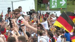 Saxofonista alemán la rompe en la Eurocopa 2024 y podría tocar en la final