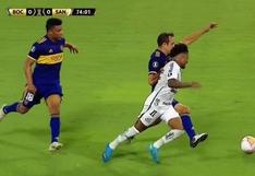 Pudo cambiar la historia: Marinho cayó por aparente contacto de Izquierdoz, pero árbitro no sancionó penal [VIDEO]