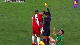 Para frenar contragolpe: Zambrano ingresó con todo contra ‘Chucky’ Lozano en el Perú vs. México
