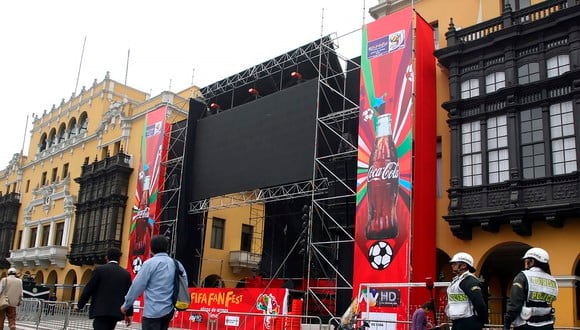 Habrá pantalla gigante en la Plaza Mayor para ver el Perú vs. Paraguay. (Foto: Andina)