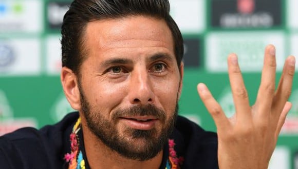 Claudio Pizarro volvió a cuestionar el manejo de la FPF tras fallo del TAS. (Foto: AFP)