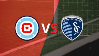 Termina el primer tiempo con una victoria para Chicago Fire vs Sporting Kansas City por 1-0