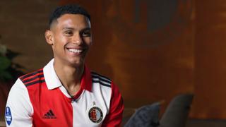 Llamada con jugadores de la Selección Peruana fue clave: López y los detalles de su fichaje por Feyenoord