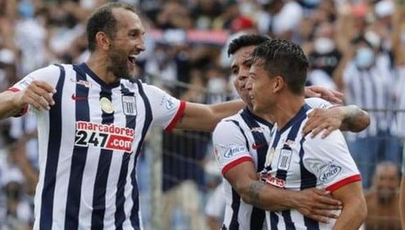 Cristian Benavente recibió elogios de Hernán Barcos tras su debut en Alianza Lima. (Foto: GEC)