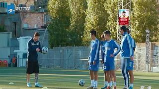 Lionel Messi deslumbró a chinos ¡encestando balones a un aro de básquet!