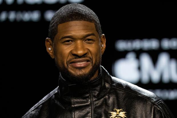 Usher encabezará el espectáculo de medio tiempo en el Super Bowl LVIII. (Foto: EFE)